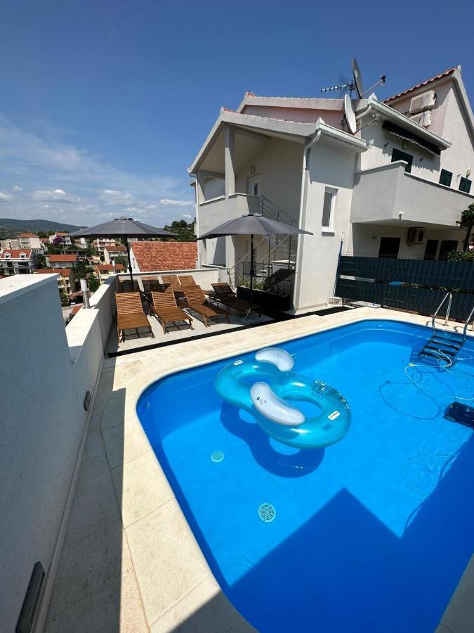 Villa Milena Sweet Apartment-With A Pool Trogir Eksteriør bilde